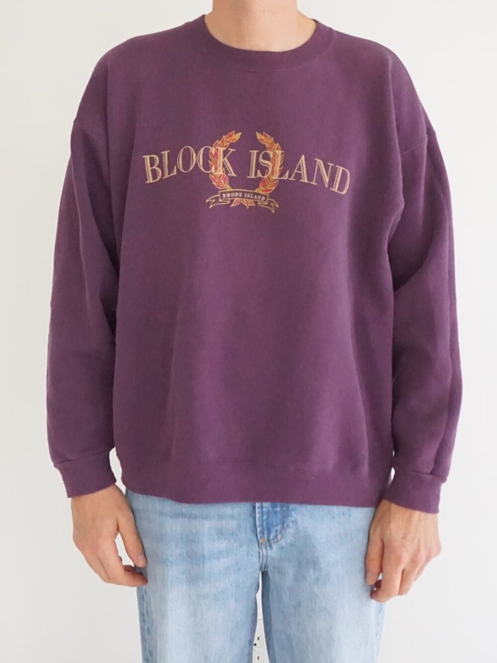 Vintage Lee Purple Block Island Rhode Island Crest Heavyweight USA Sweatshirt XL
